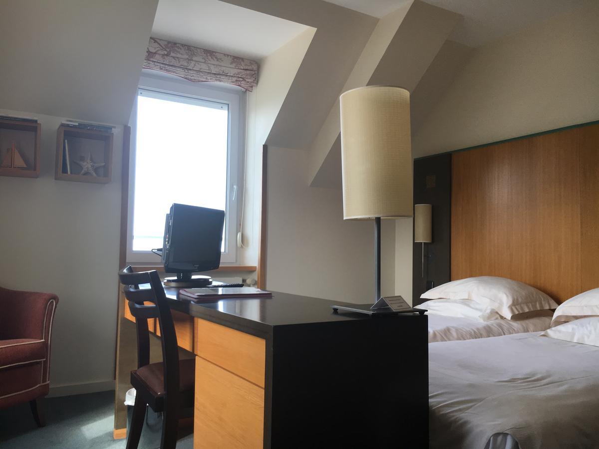 L'Hotel De Carantec Eksteriør billede